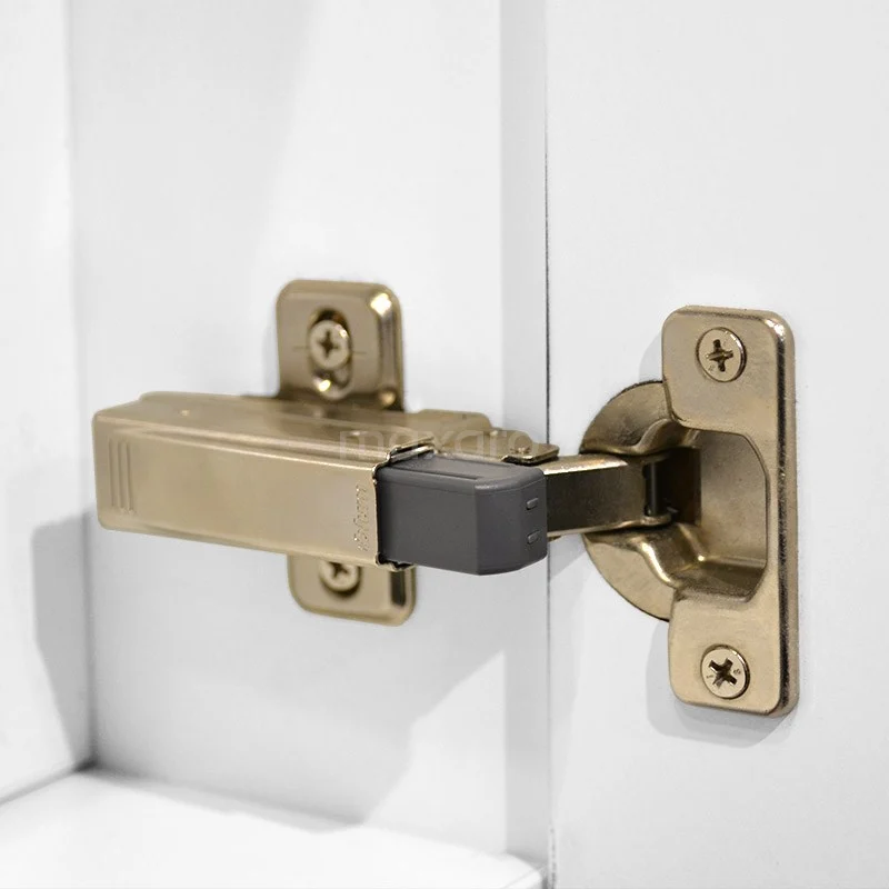 Spiegelkast Lato 135x62cm Hoogglans Wit 3 Deuren 5 Spiegelkast Lato 135x62cm Hoogglans Wit 3 Deuren - Afbeelding 5