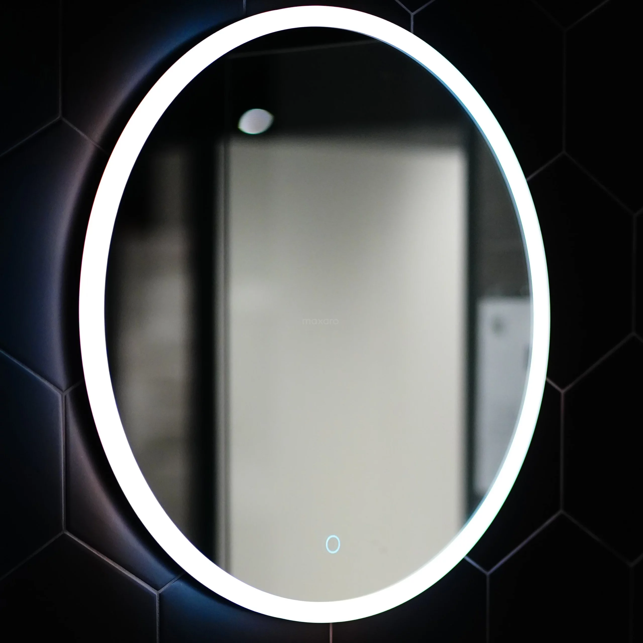 Vivo Badkamerspiegel Met Ledverlichting | 80cm Rond 5 Vivo Badkamerspiegel Met Ledverlichting | 80cm Rond - Afbeelding 5